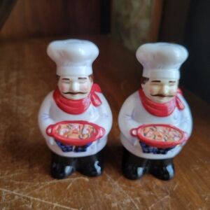 CIC Jennifer Brinley Gourmet Chef Salt Pepper Shakers Ceramic Colorful 5" tall